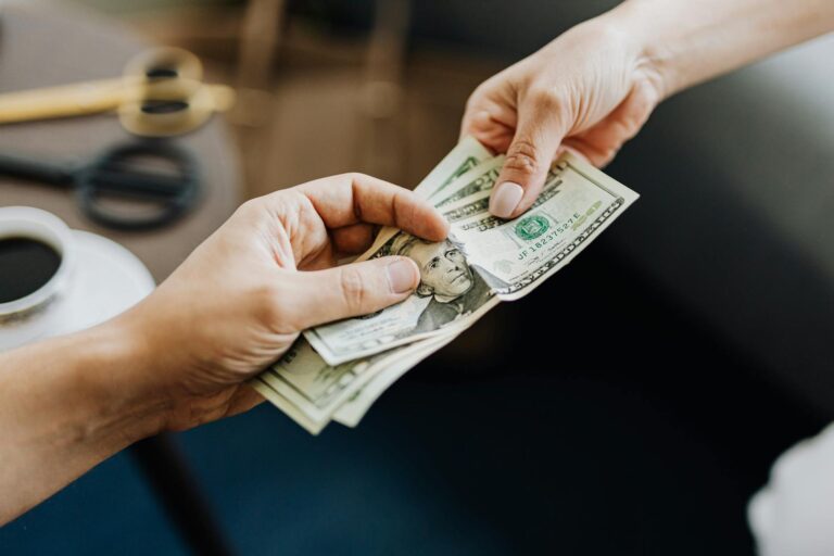 Focus Groups in Florida Paying $100-$300 — Miami, Tampa, Orlando, Jacksonville - Featured image