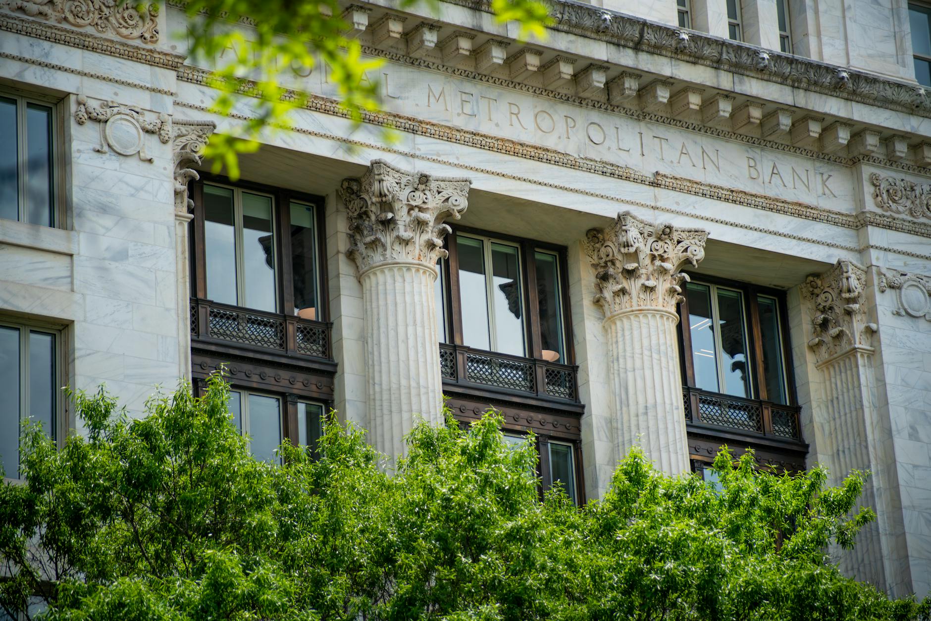 How Do Bank Mystery Shopping Programs Work?