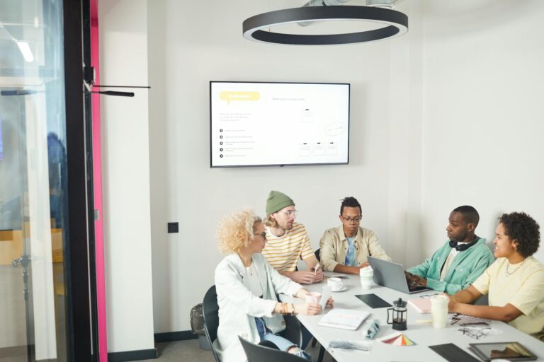 How Focus Group Screeners Work — The Phone Call That Decides If You're In - Featured image