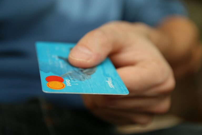 Mystery Shopping for Banks Paying $25-$100 — Open a Test Account - Featured image