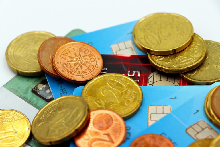 Retail Banking Focus Groups Paying $100-$300 — Credit Card and Loan Studies - Featured image