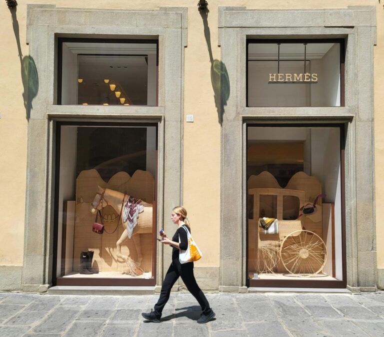 Luxury Brand Focus Groups — $150-$400 for High-Income Consumer Studies - Featured image