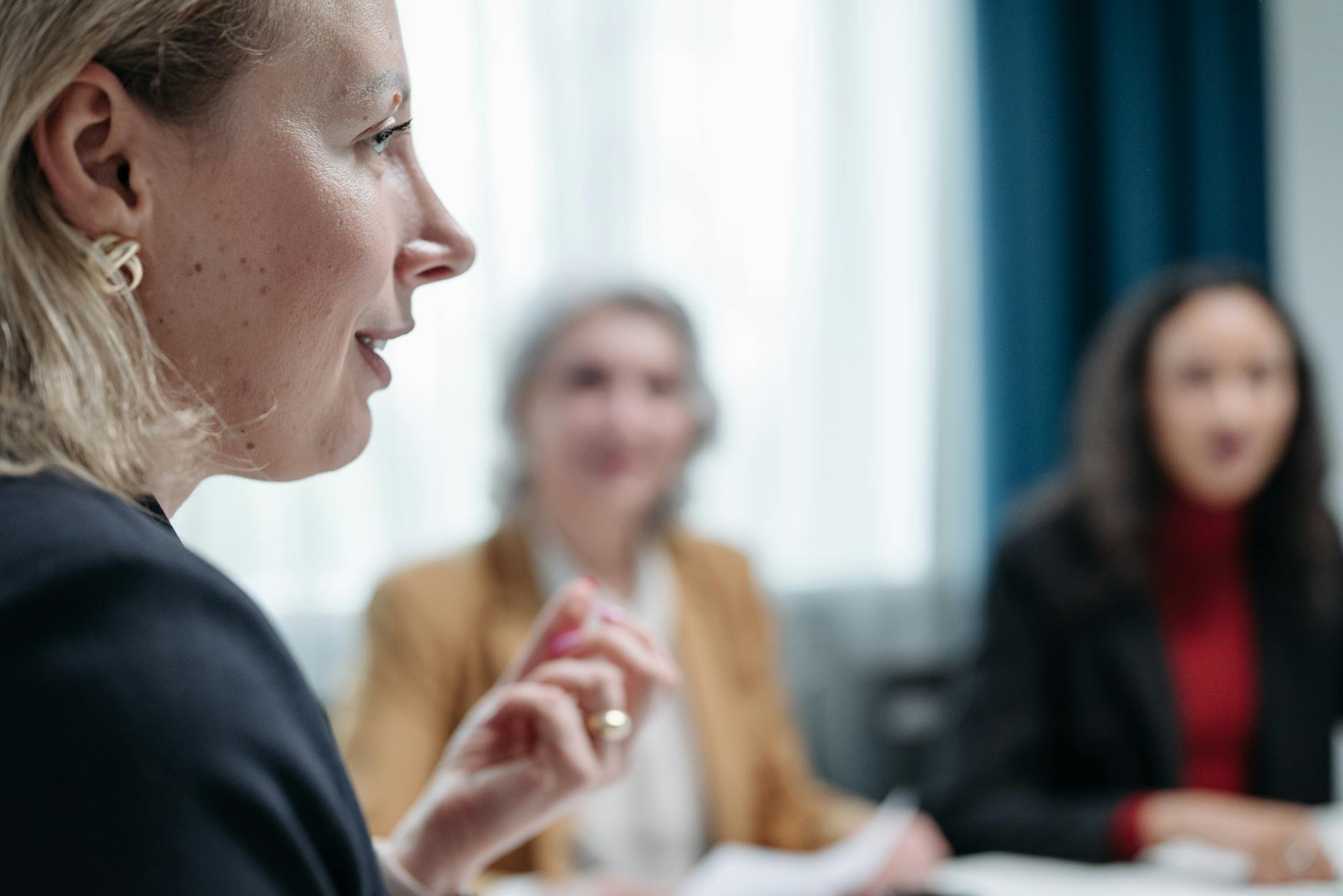 What Focus Groups Pay in Chattanooga and Why Tech/Manufacturing Studies Command Higher Rates