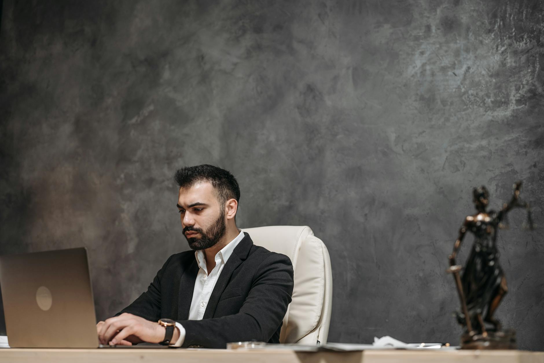 Why Do Legal Technology Companies Need Attorney Focus Groups?