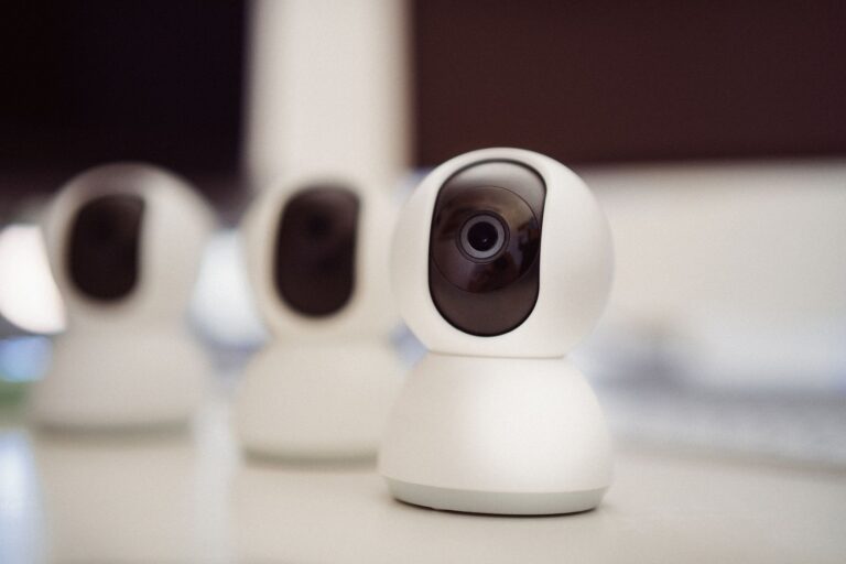 Best Home Security Tech Smart Locks Cameras Doorbells Guide 2026 - Featured image