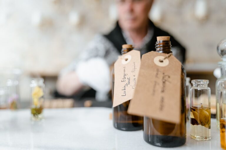 Blind Fragrance Research Study: Why Researchers Hide the Brand Name - Featured image