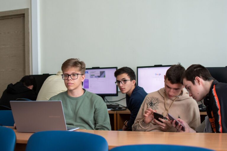 Computers Paid Focus Group Studies 2026 Guide: eligibility, pay, and privacy; Key Facts and Questions to Ask - Featured image